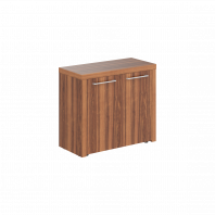 Шкаф с глухими малыми дверьми и топом ZLC 85.1 для кабинета руководителя "ZENN"